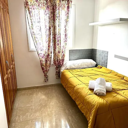 Buzanada Charming Hostel *